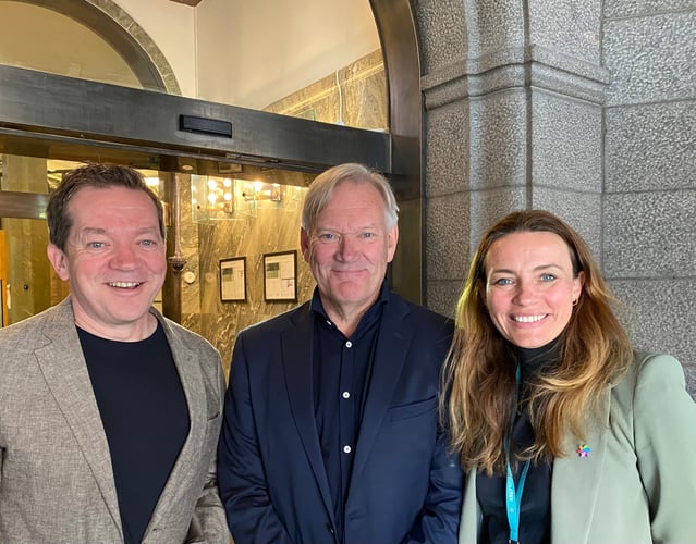 Bilde tre personer fra KD om helsedata mai 2024